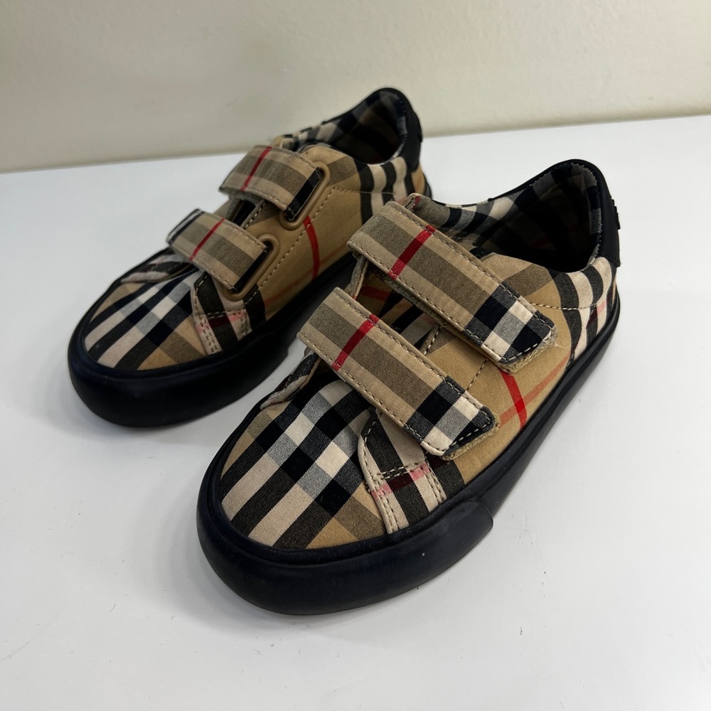 Toddler Burberry sneakers